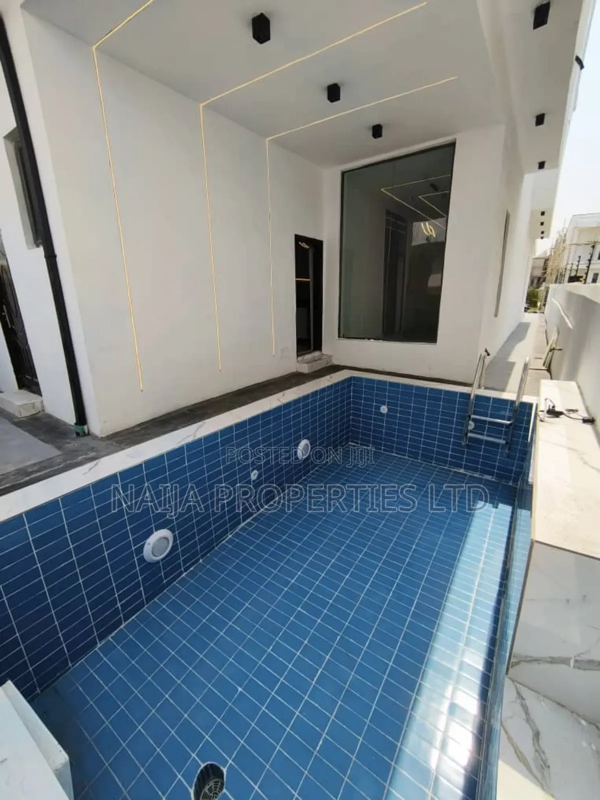 5bdrm Duplex in Lekki Palm City, Ajah for sale