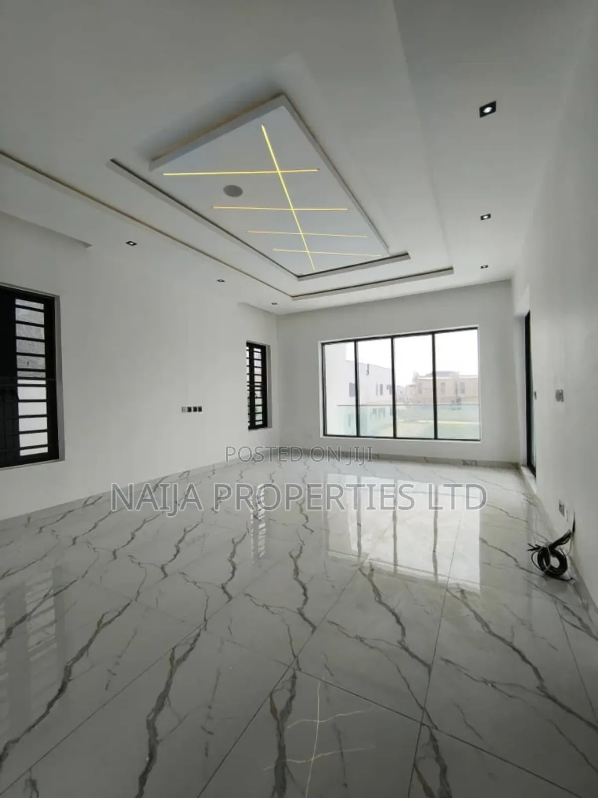 5bdrm Duplex in Lekki Palm City, Ajah for sale