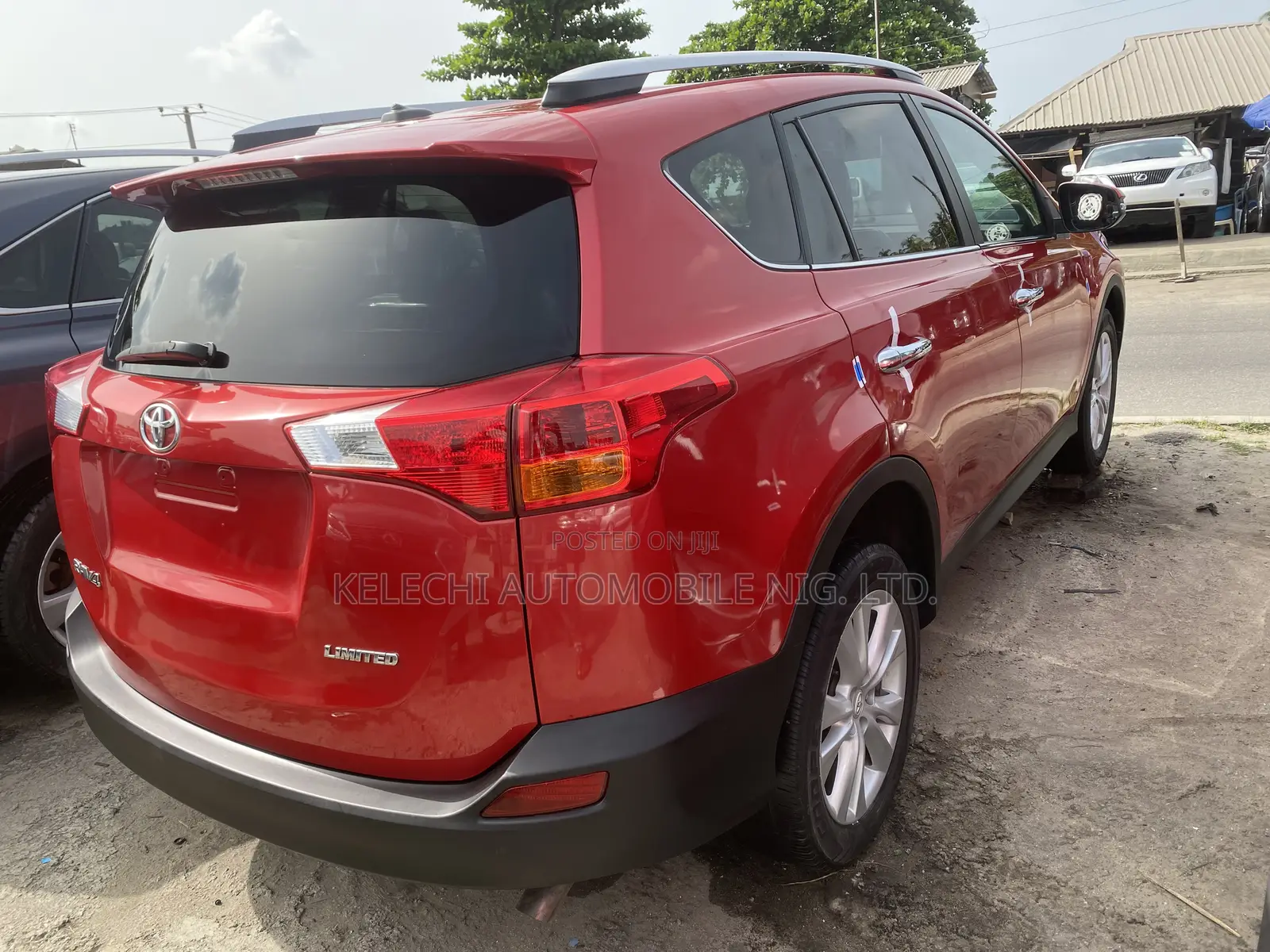 Toyota RAV4 Limited 4dr SUV (2.5L 4cyl 6A) 2015 Red