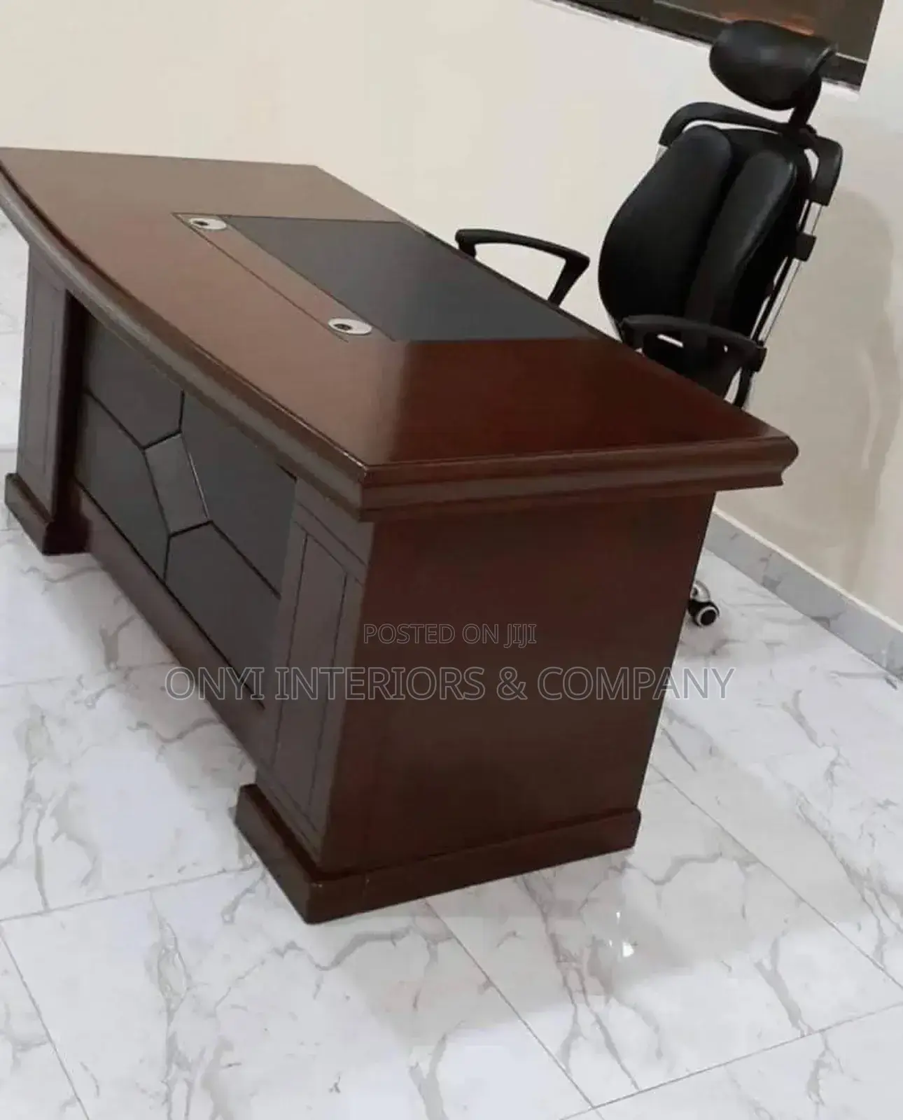 Executive Office Table (1.6 Meter)
