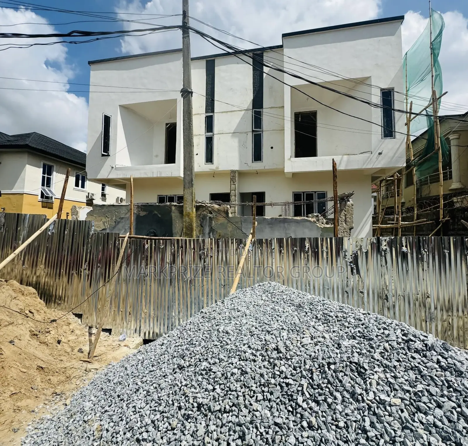 4bdrm Duplex in Gbadaga Lagos, Gbagada for sale