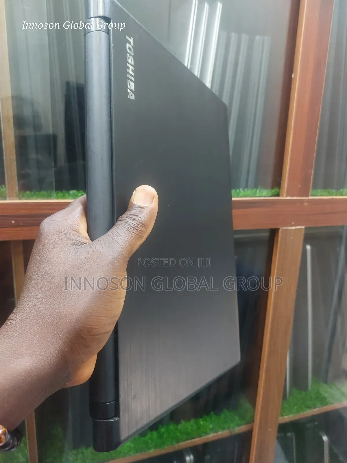Laptop Toshiba 4GB Intel Pentium SSD 128GB