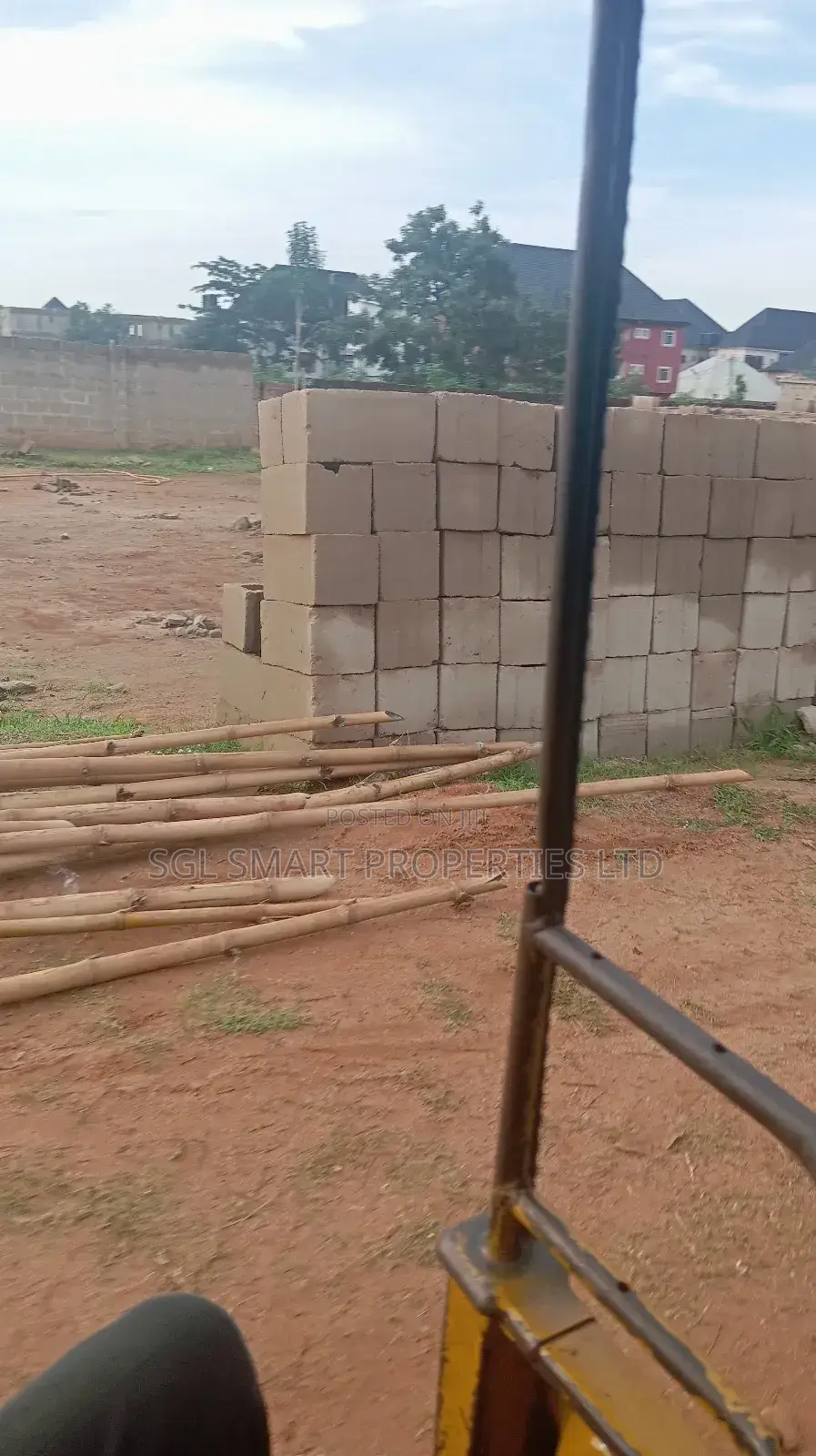 Land for Sale at Isuaniocha