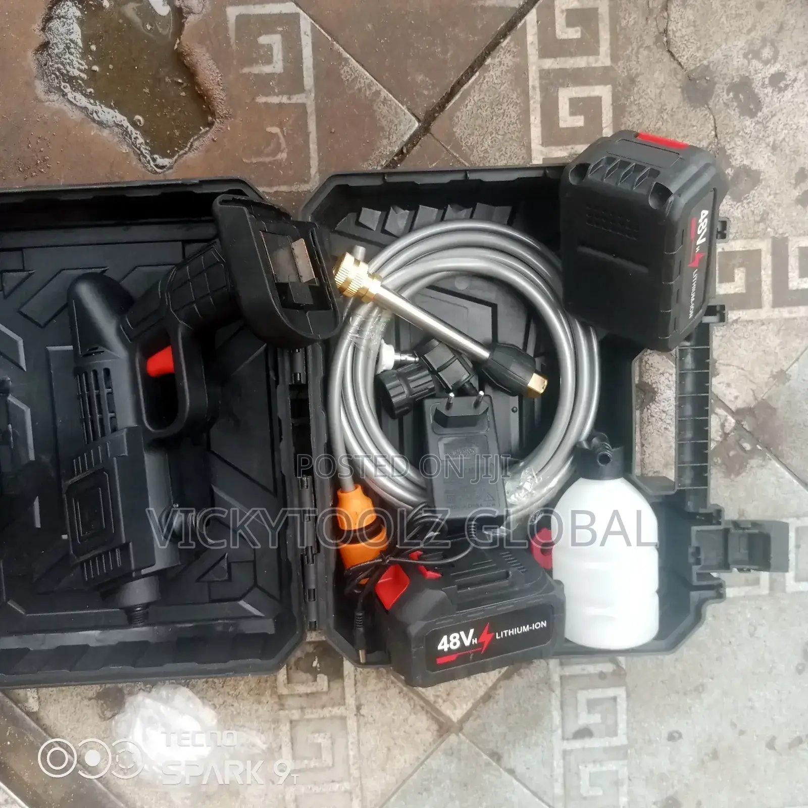 Battery Pressure Washer