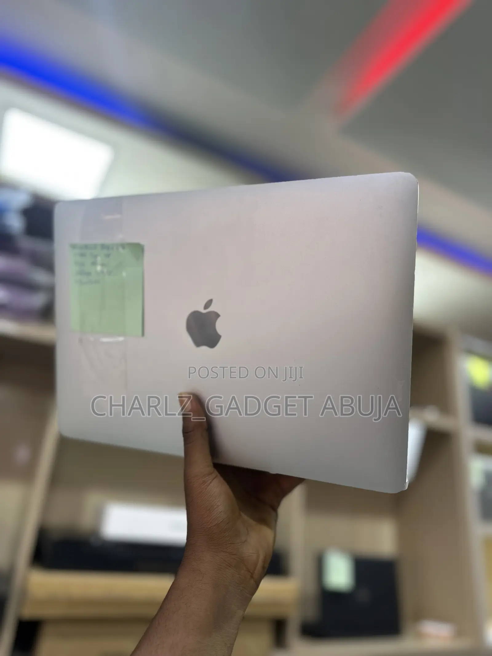 Laptop Apple MacBook Pro 2017 8GB Intel Core i5 SSD 256GB