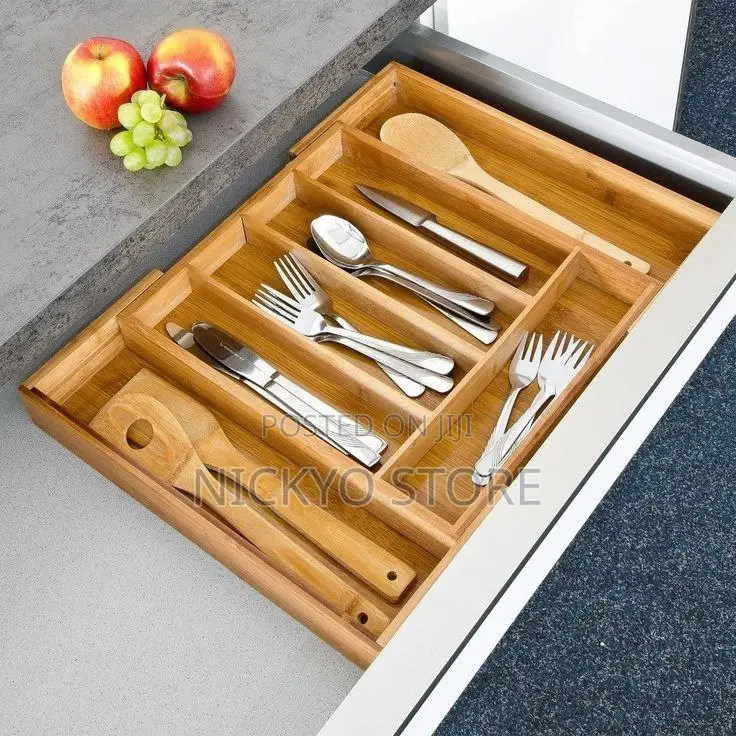 Expandable Bamboo Cutlery Tray Organizer