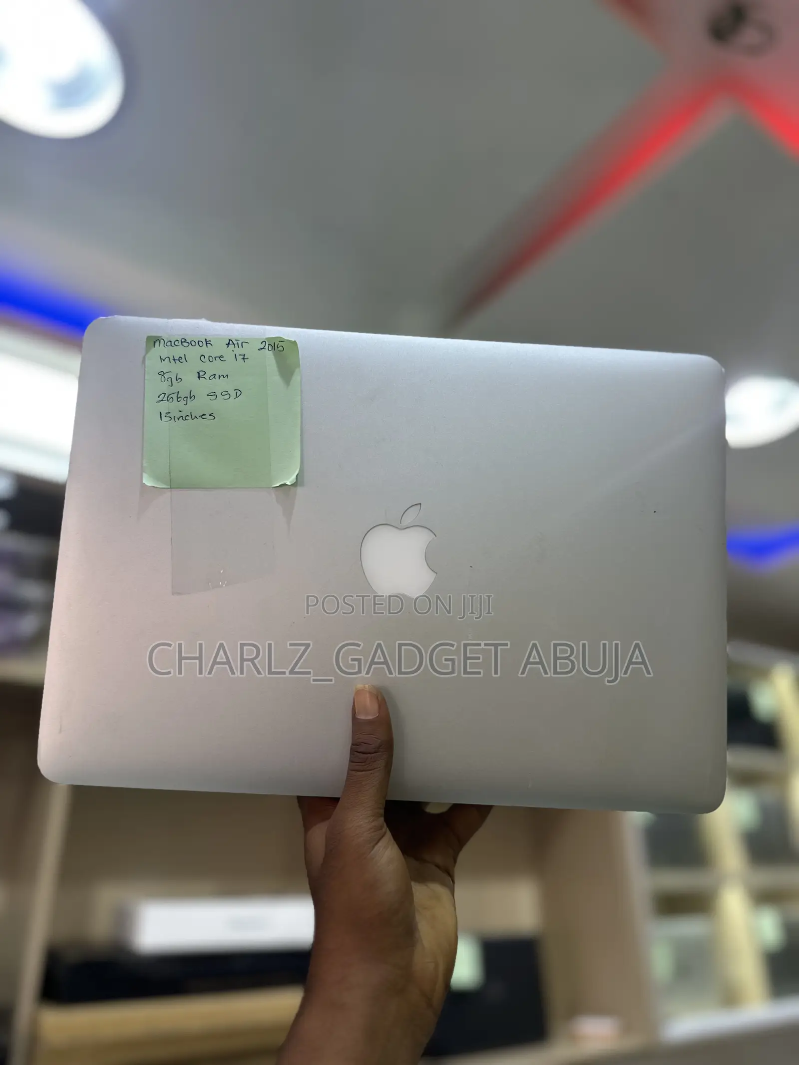 Laptop Apple MacBook Air 2015 8GB Intel Core i7 SSD 256GB