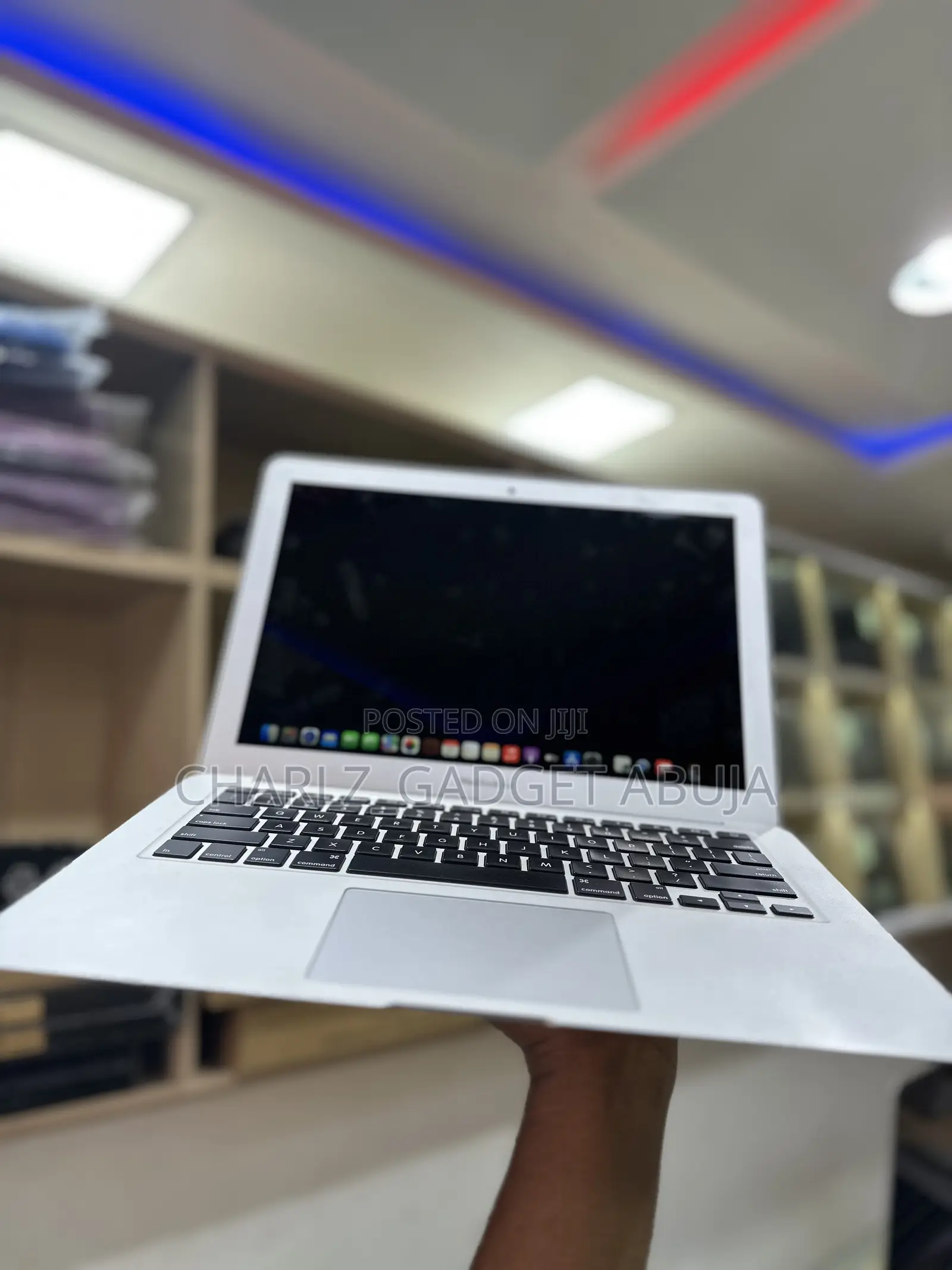 Laptop Apple MacBook Air 2015 8GB Intel Core I5 SSD 128GB