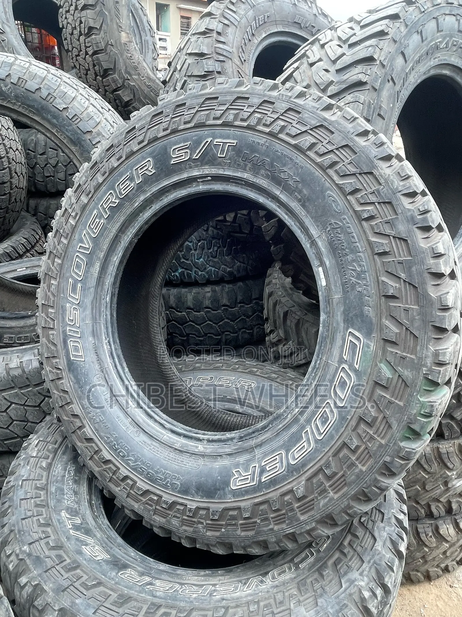 285-70-17 Off Road Tires Available For Ford F-150