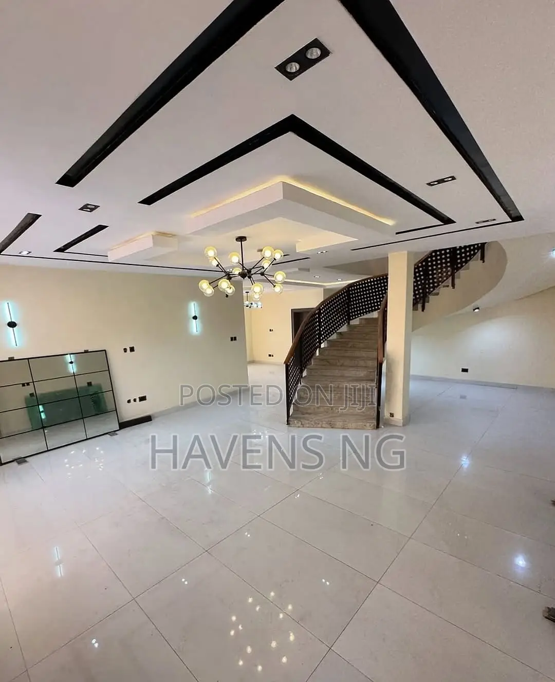 4bdrm Duplex in Life Camp for sale
