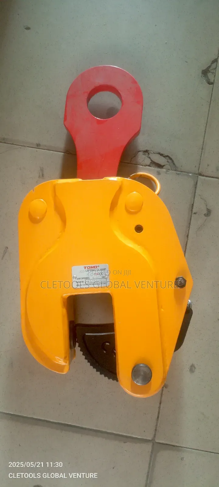 Vertical Lifting Clamp