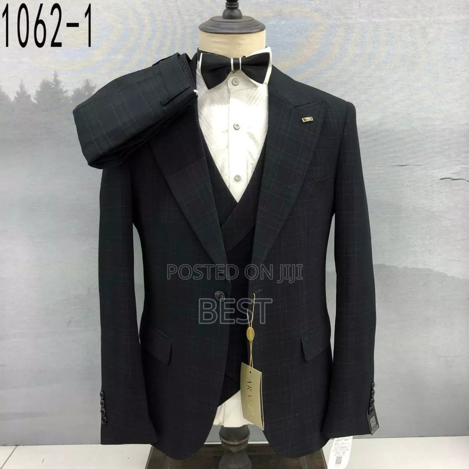 3pis Men's Top Quality Suits Avl. In 5 Diffrent Colors