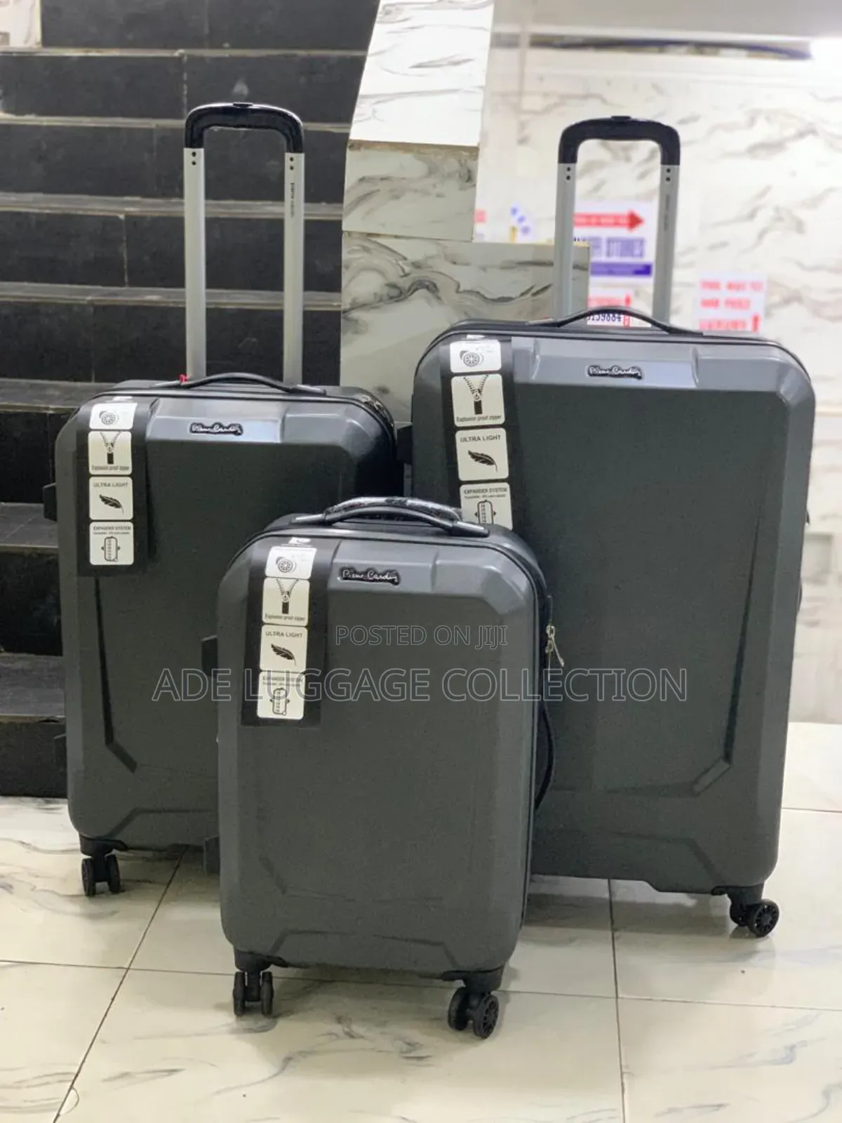 Light Weight Luxury Luggage