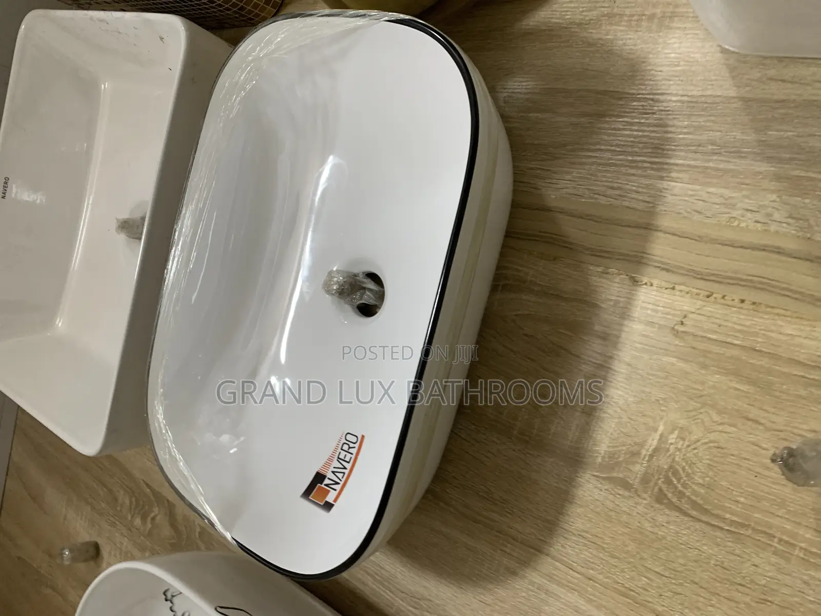 Luxury White Basin