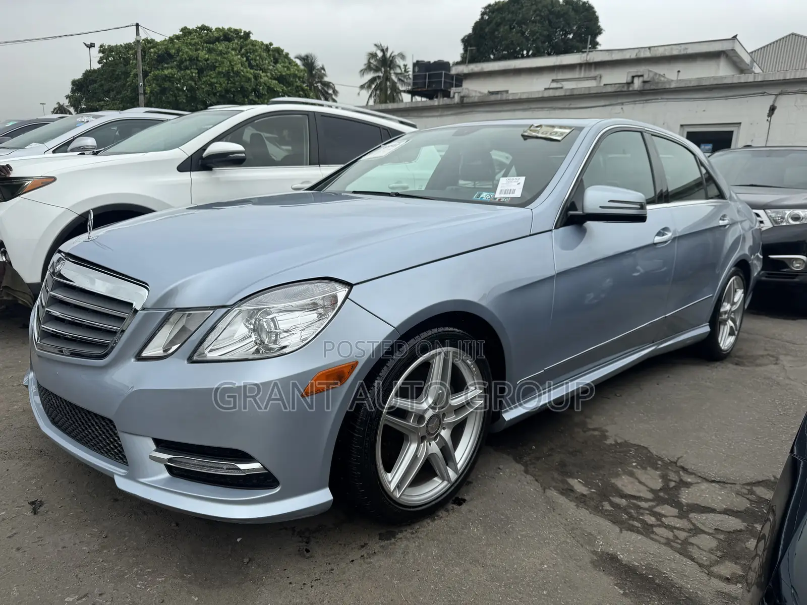Mercedes-Benz E350 Base 4Matic Sedan AWD (3.5L 6cyl 7A) 2013 Blue