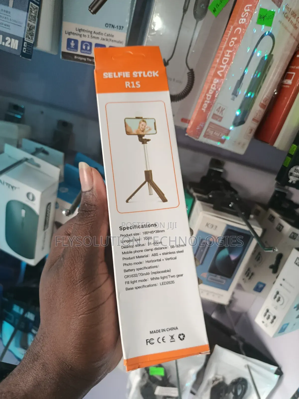 R1s Selfie Stick With Led Light and Bluetooth Shutter