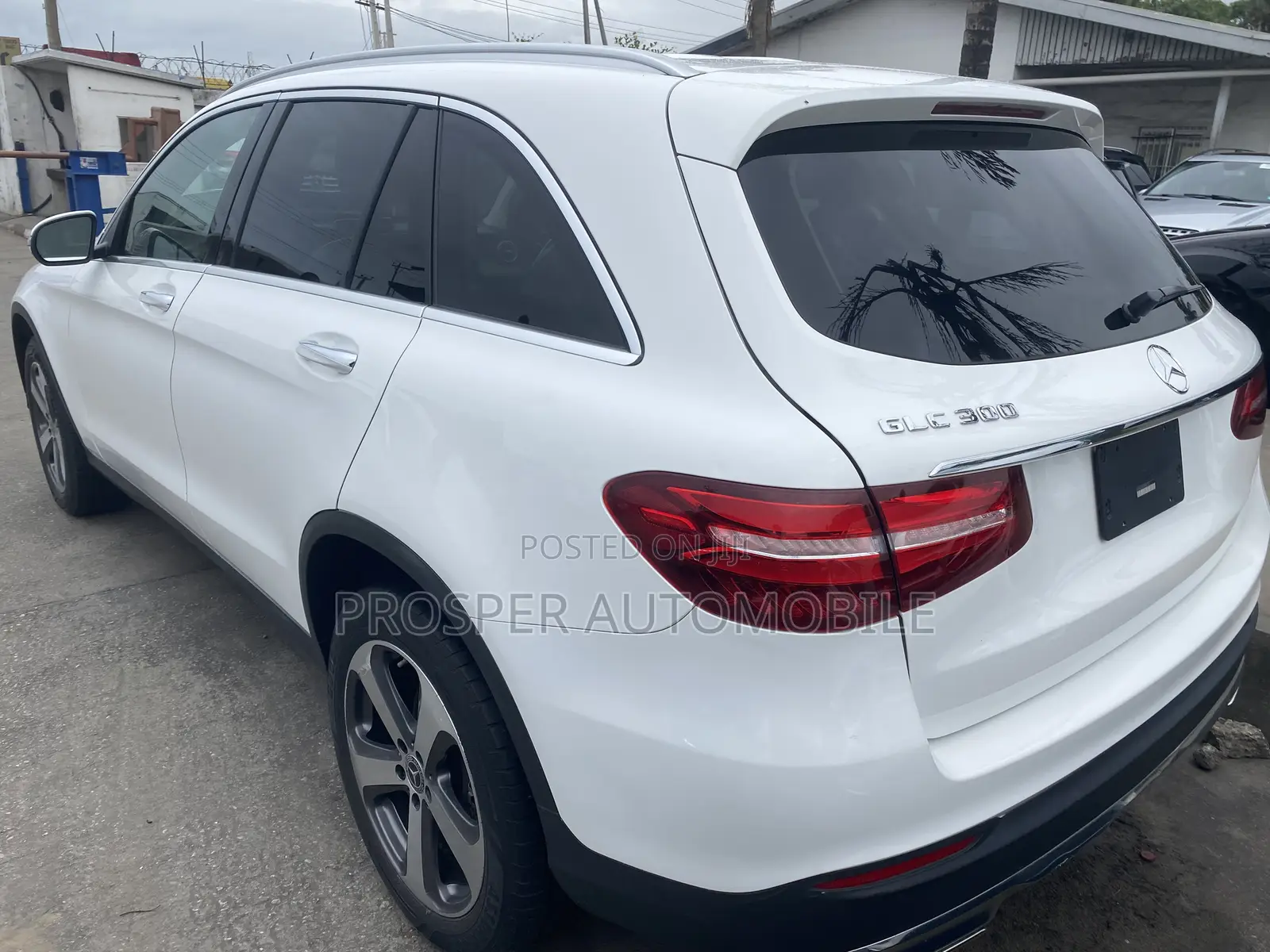 Mercedes-Benz GLC-Class 2018 White