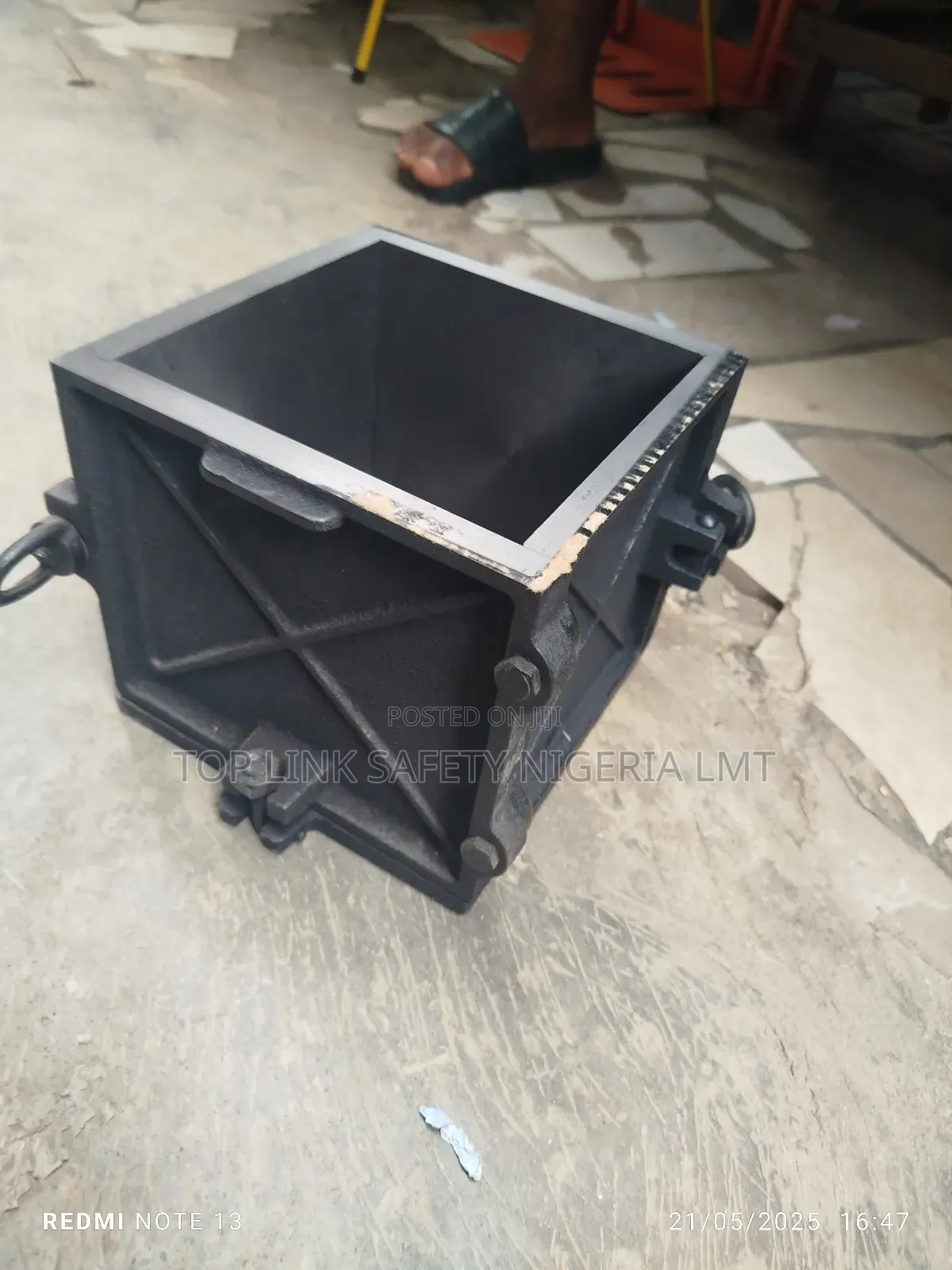 Cube Mould 150 by 150 Mm