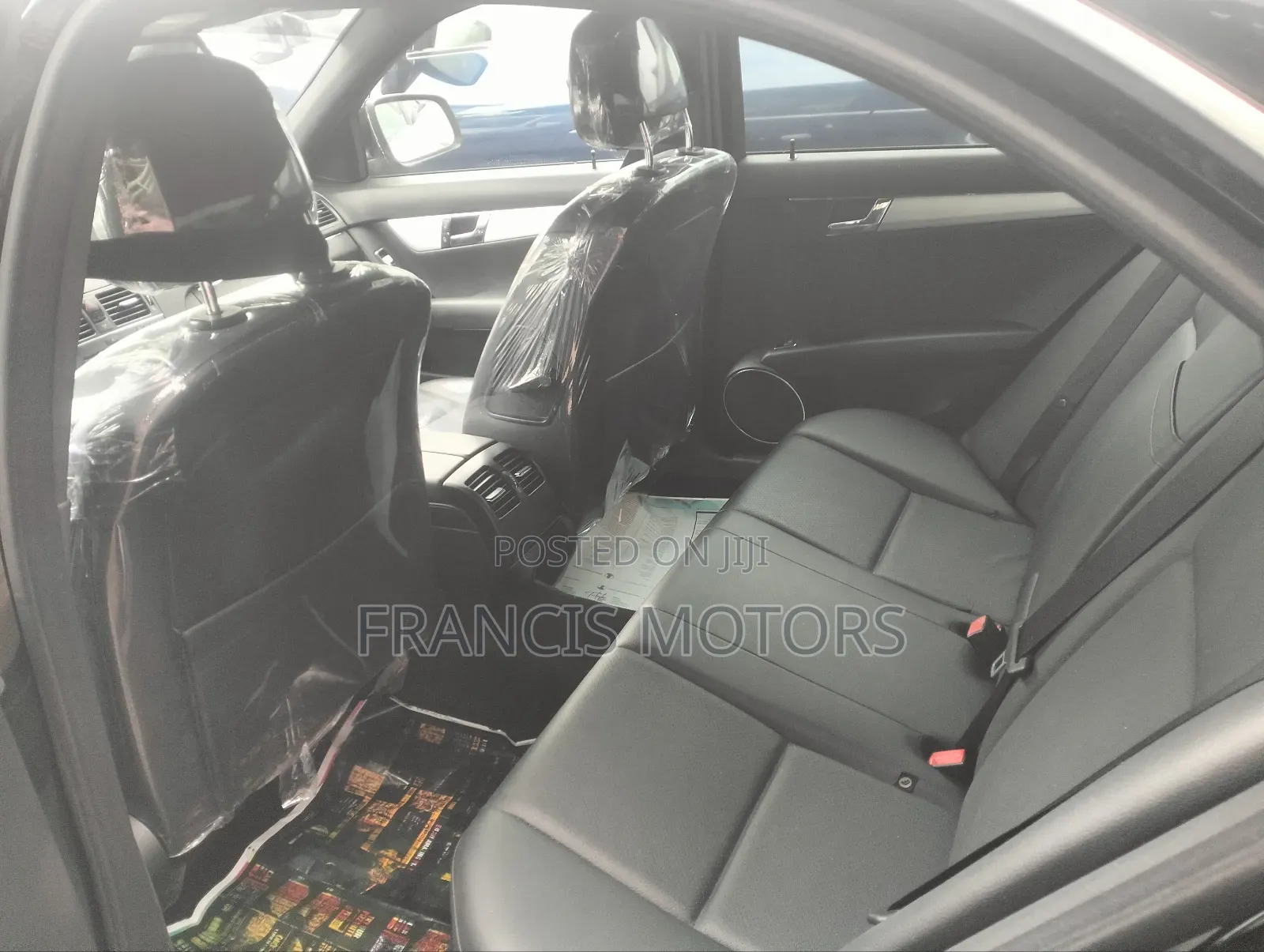 Mercedes-Benz C300 2010 Black