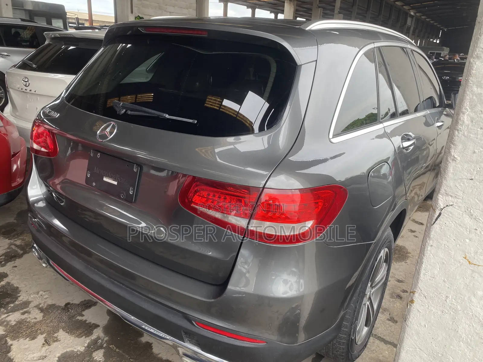 Mercedes-Benz GLC-Class 2016 Gray
