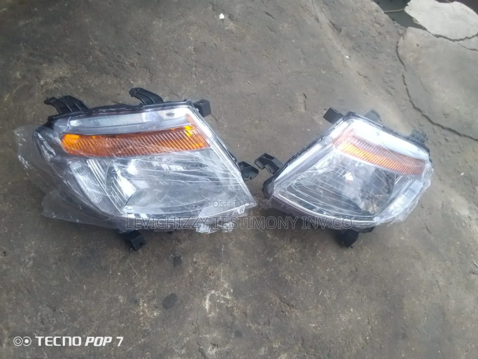 2012,2013,2014 Ford Ranger Headlight