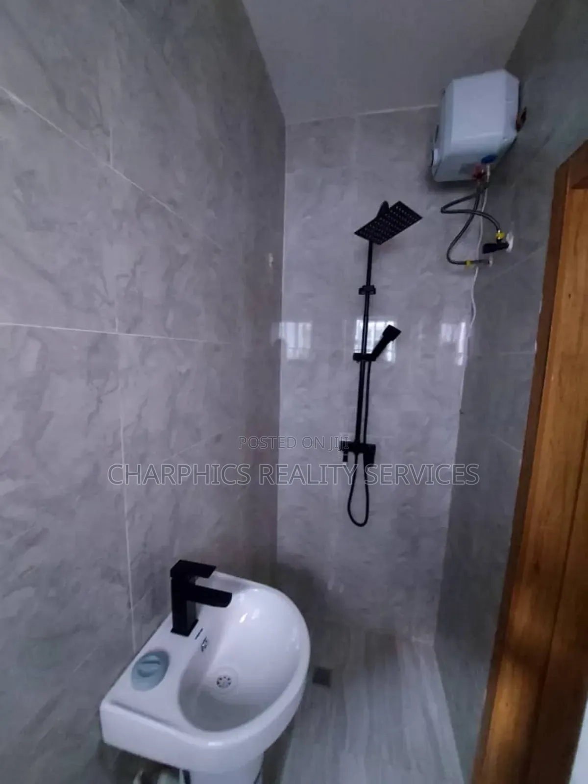 4bdrm Duplex in GRA Phase 2 Shangisha for sale