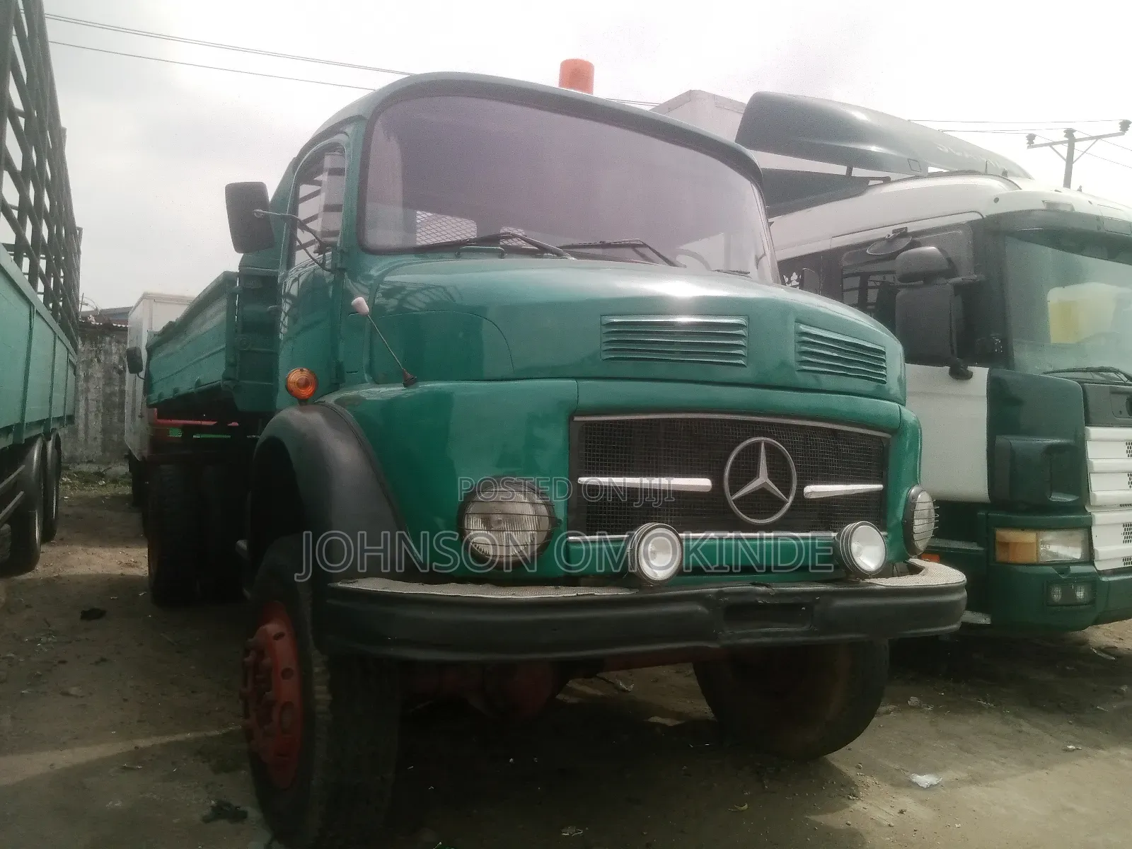 Mercedes Benz Tipper