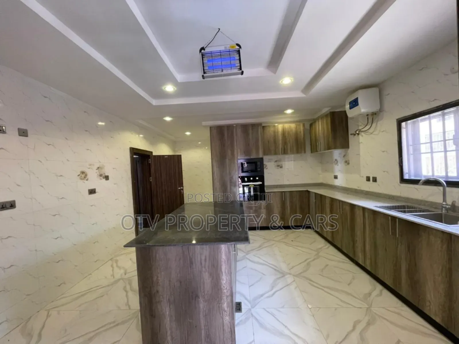 Furnished 6bdrm Duplex in Asokoro for sale