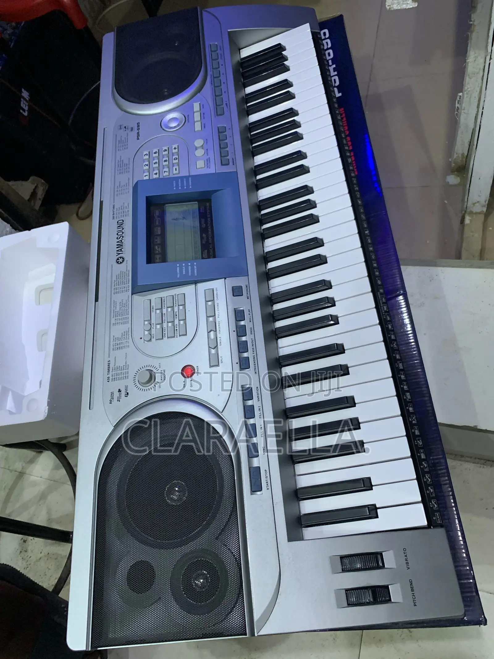 Yamasound -PSR 695 Electronic Keyboard.