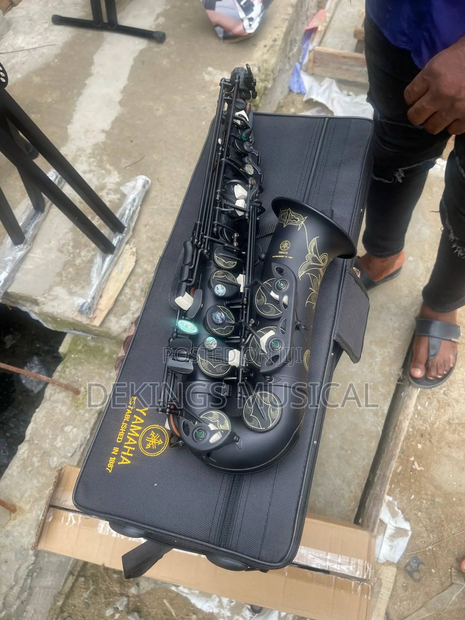 Yamaha Yas-280 Alto Saxophone Pro Sax