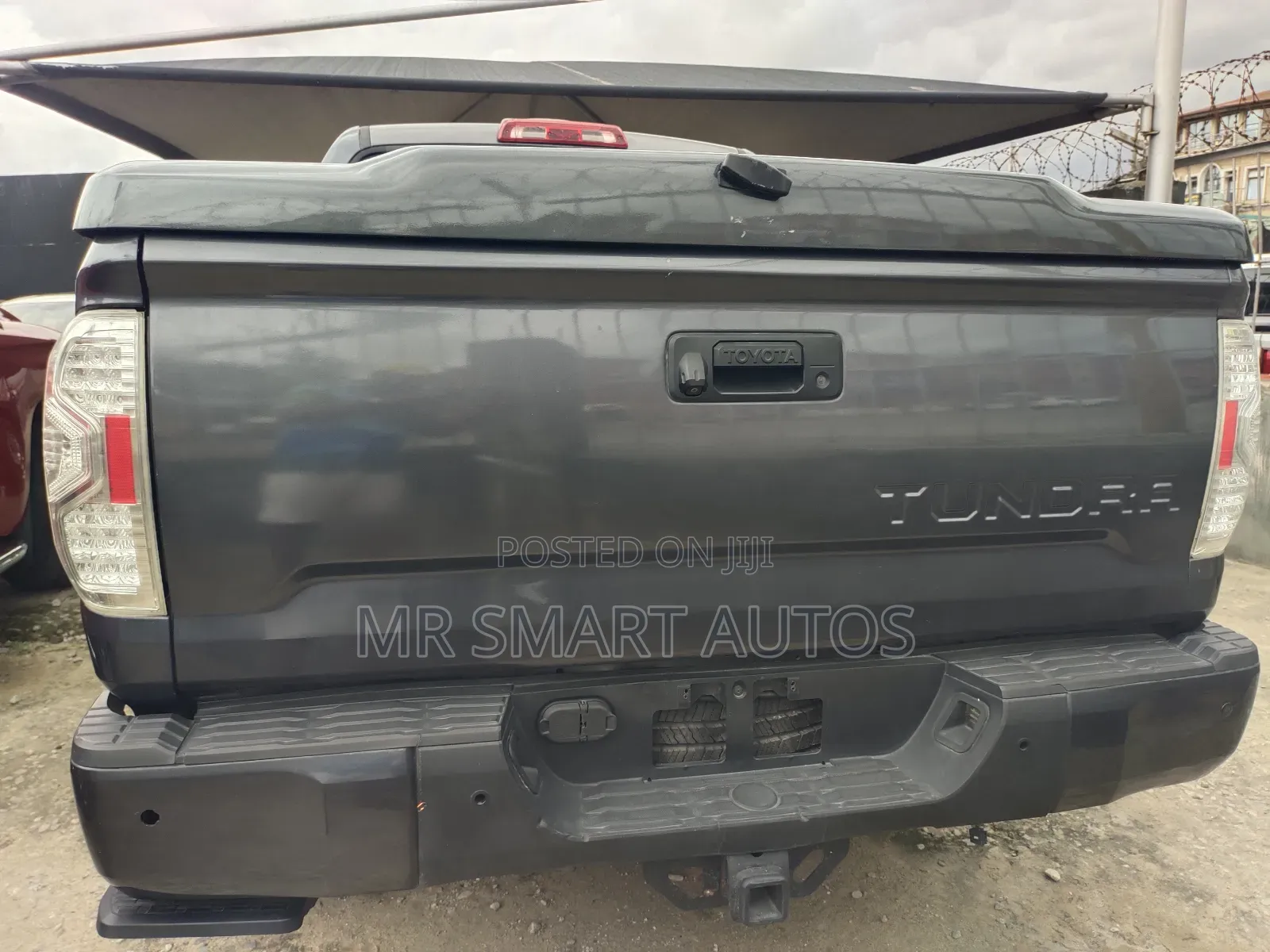 Toyota Tundra 1794 4dr CrewMax 4WD SB (5.7L 8cyl 6A) 2015 Black
