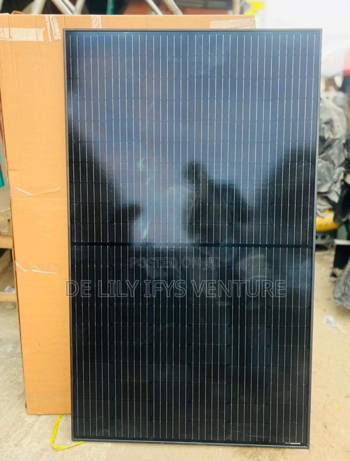 All Black Solar Panel 450 W Half Cut