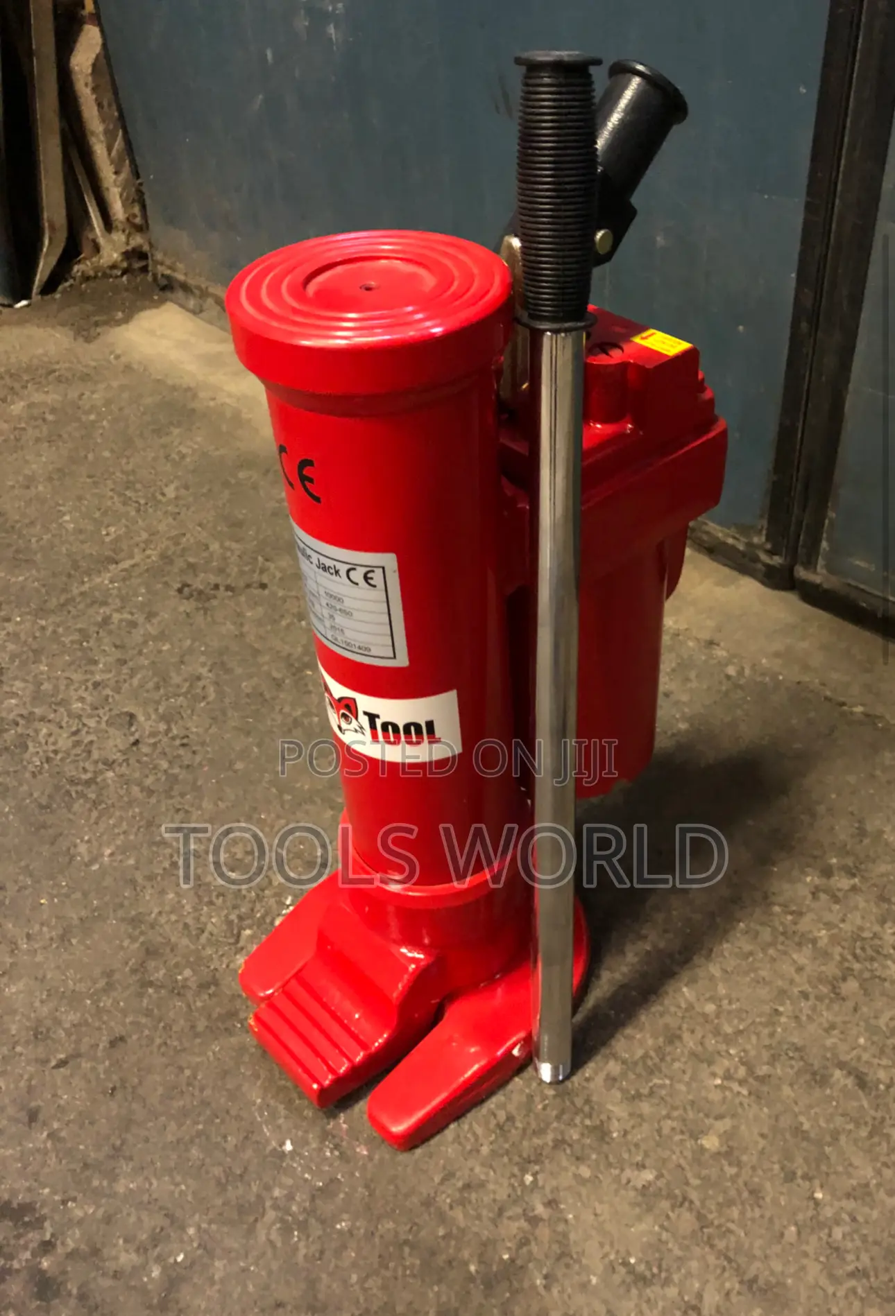 Heavy-Duty 10ton Hydraulic Toe Claw Jack Lift With Confidenc