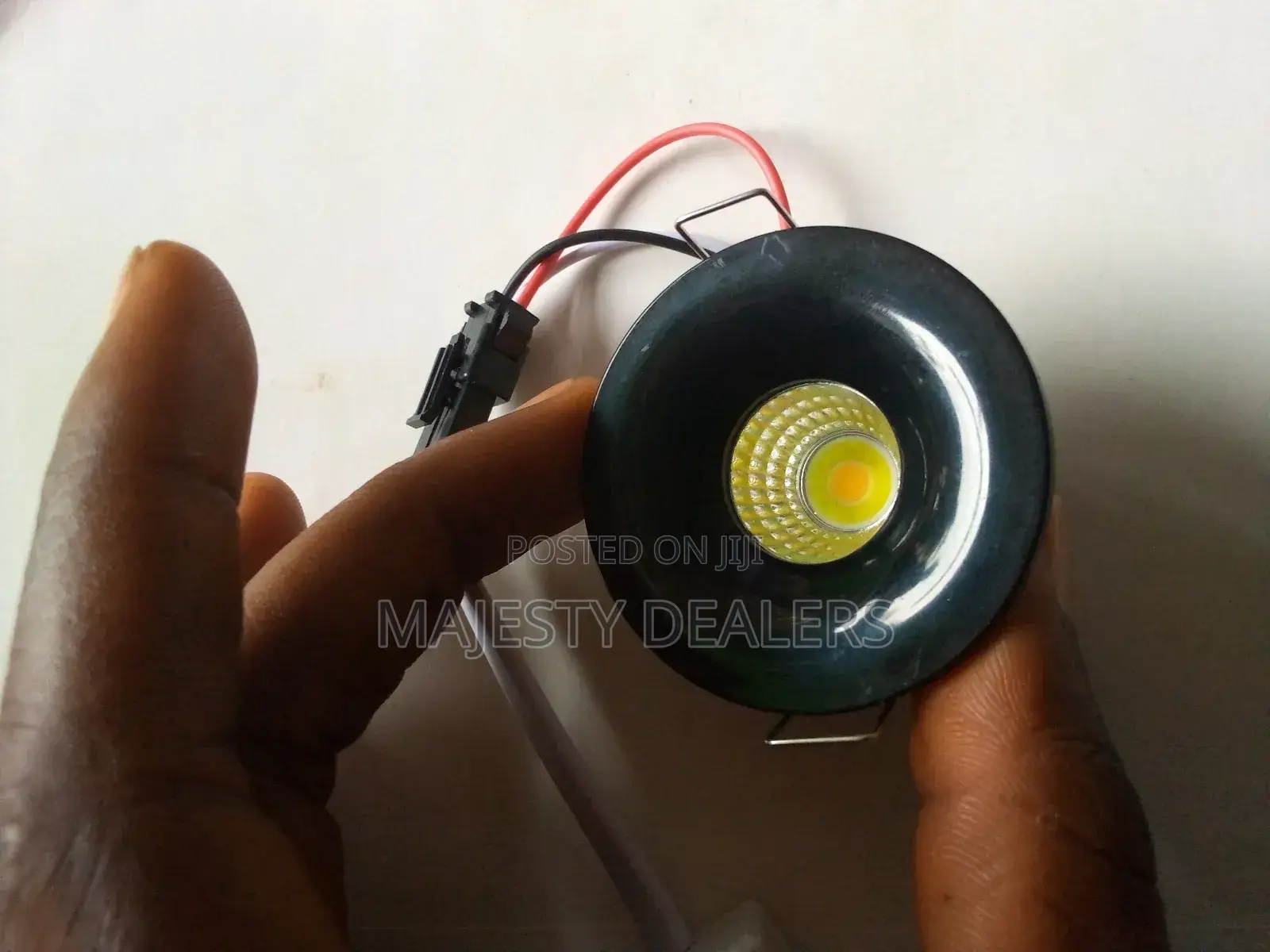 Spot Light All Led 3watts Black Body 3in1 Color