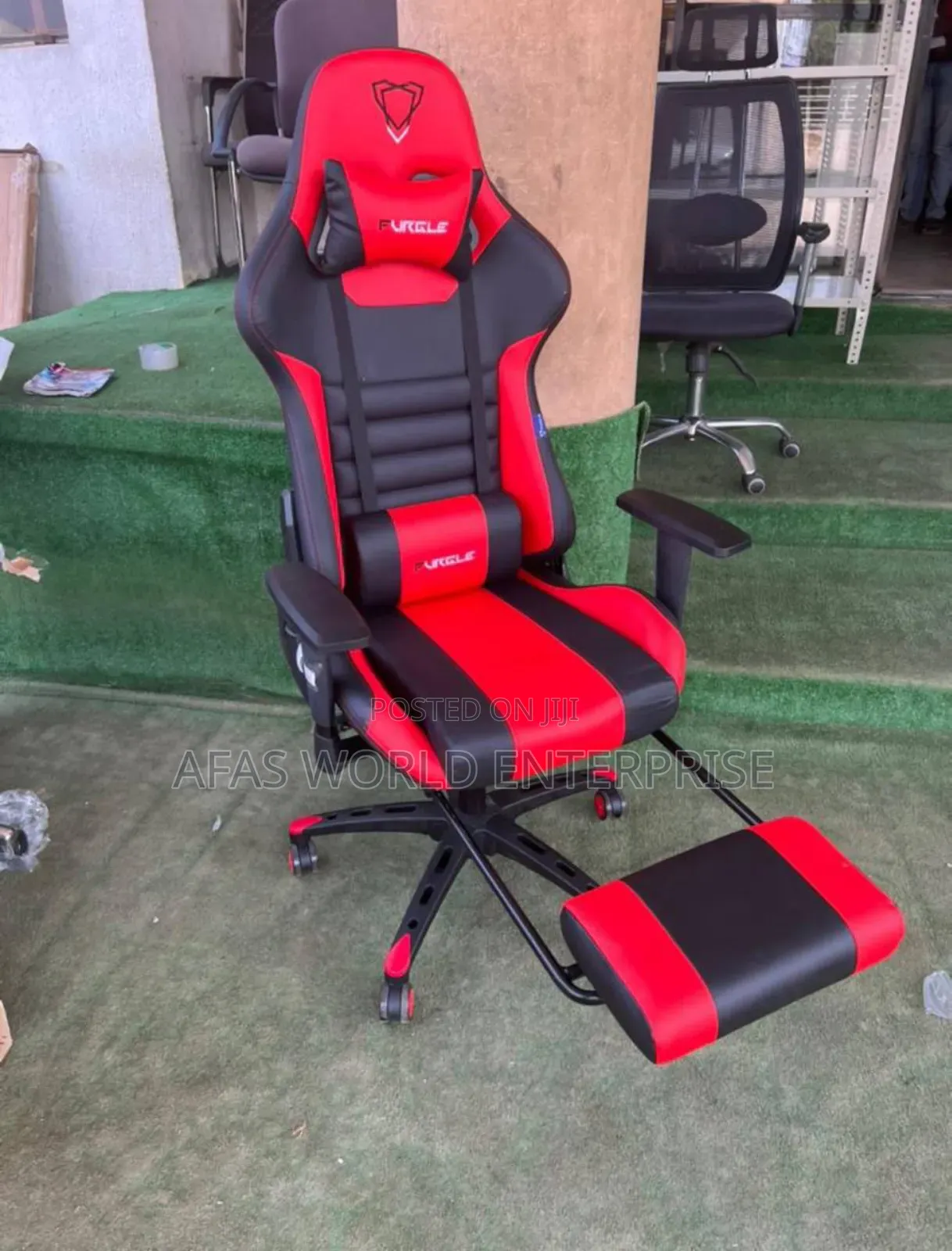 Beautiful Furgle Game Chair