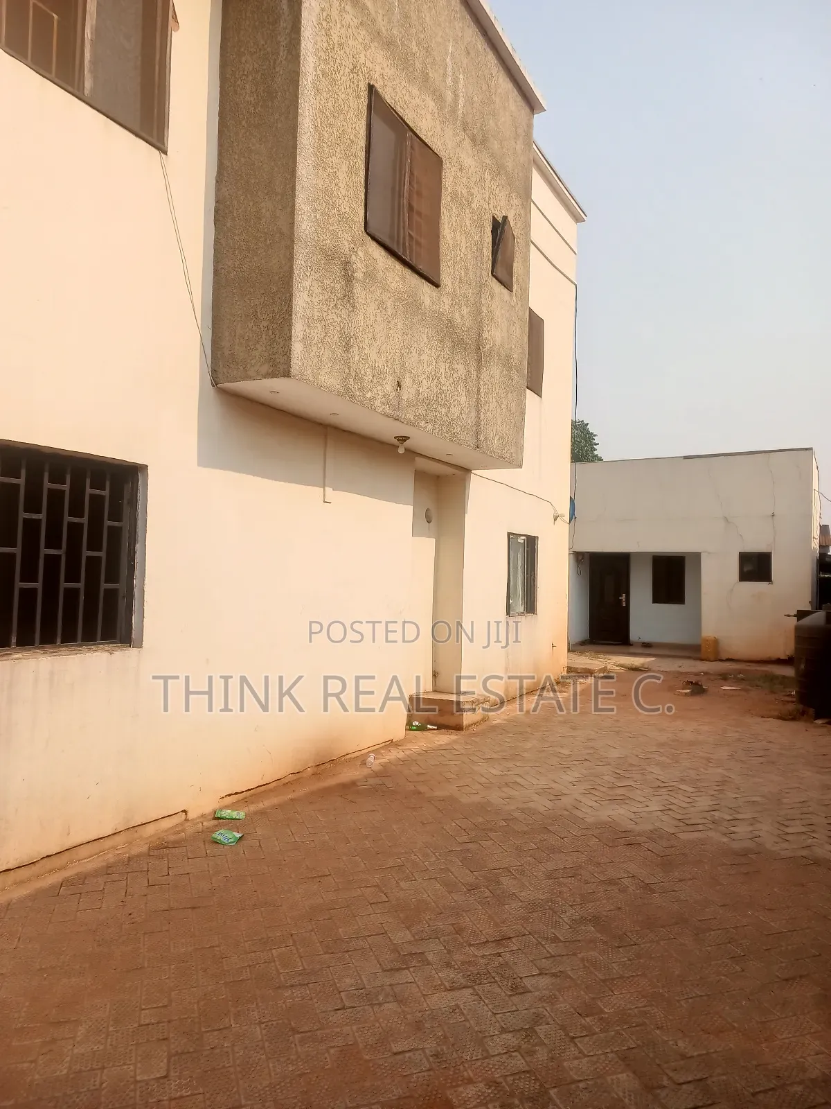 3bdrm Block of Flats in Ugbowor, Benin City for sale