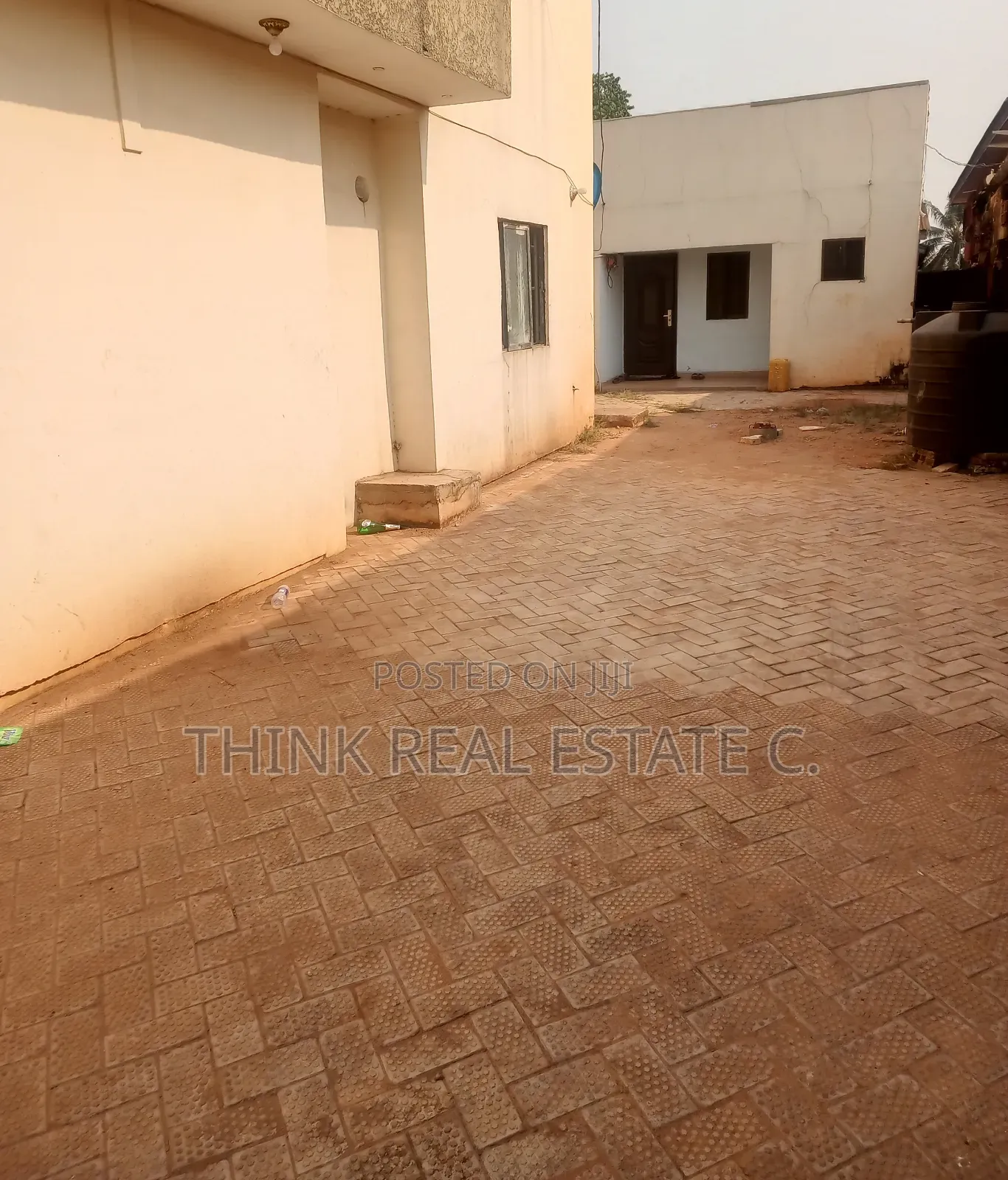 3bdrm Block of Flats in Ugbowor, Benin City for sale
