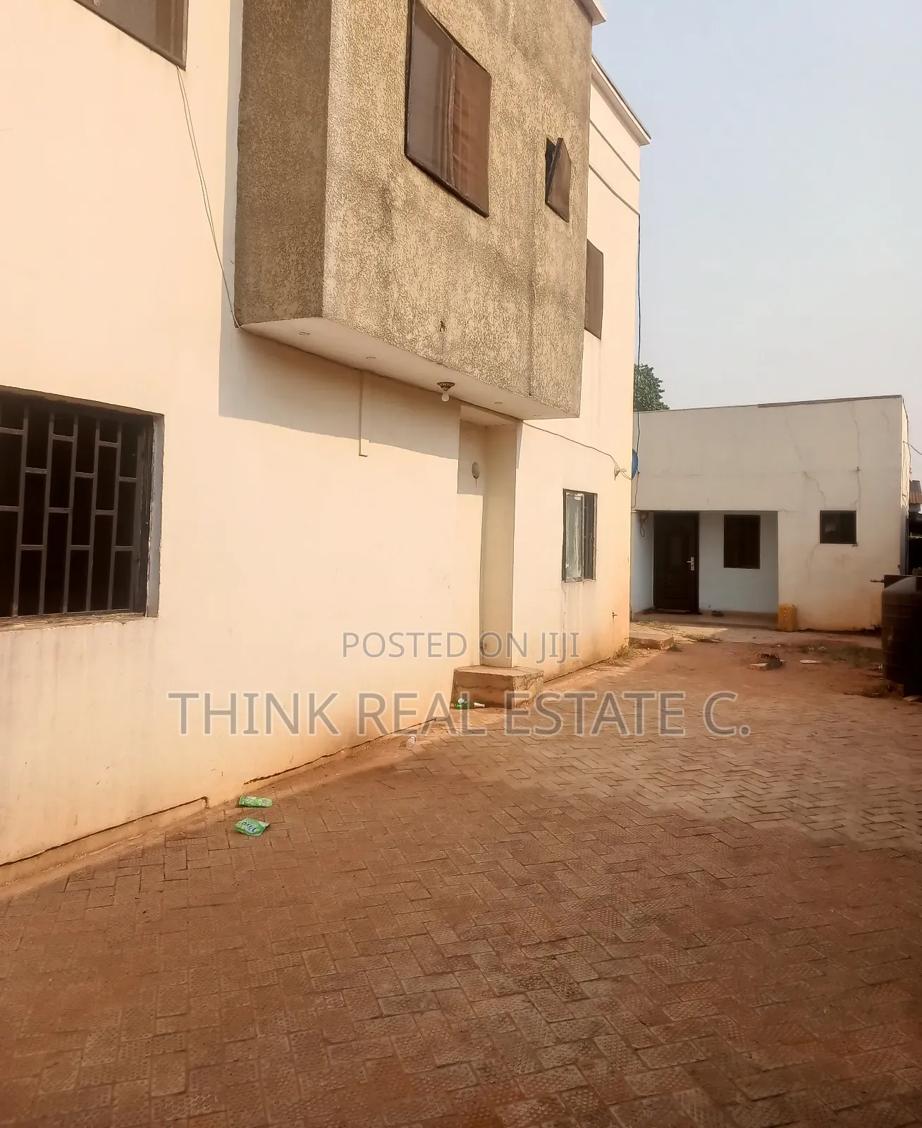 3bdrm Block of Flats in Ugbowor, Benin City for sale