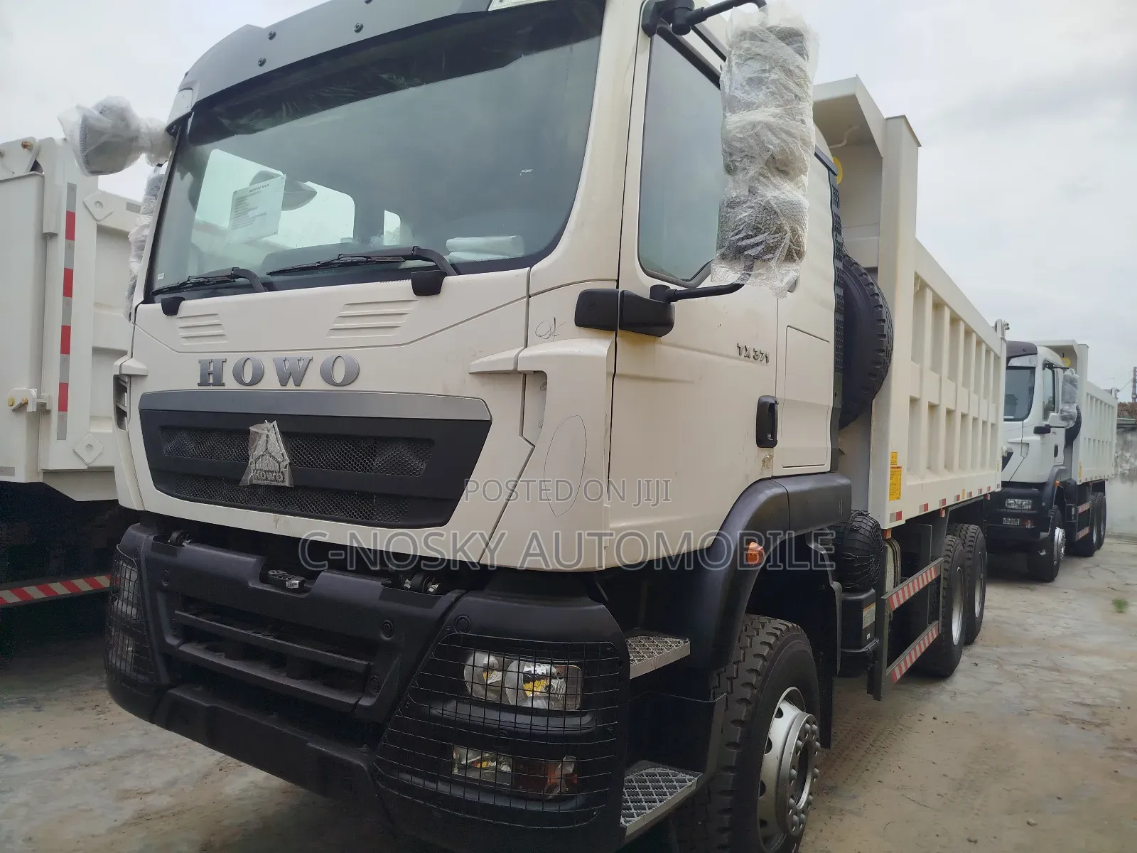Brand New 371hp Dump Trucks