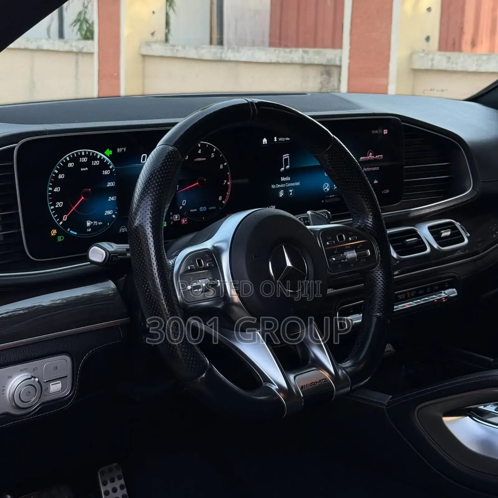 Mercedes-Benz GLE-Class 2021 White