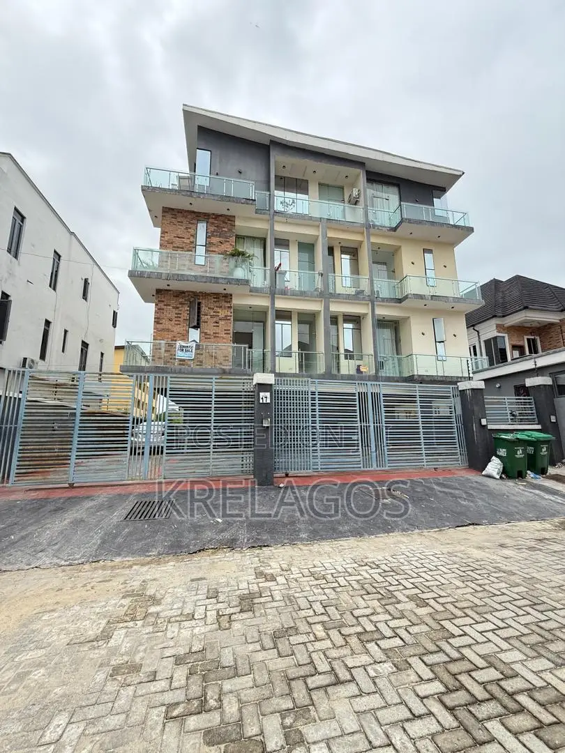 2bdrm Apartment in Chevron for sale