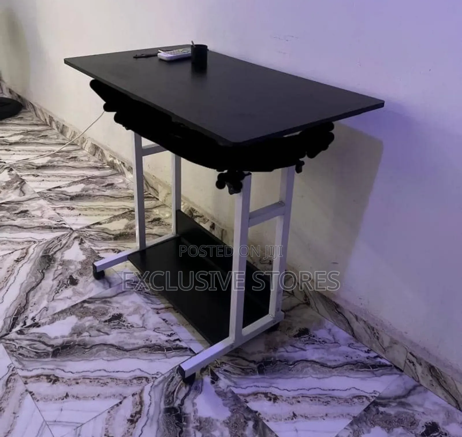 Single Layer Laptop Table With Tyre's