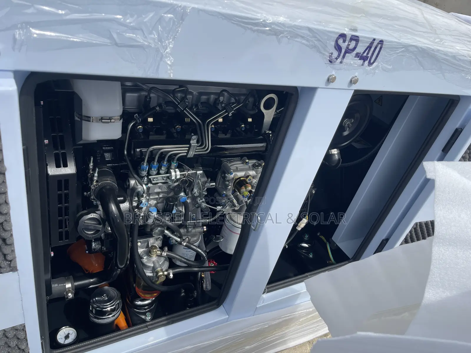 Heavy-duty England Perkins Soundproof Diesel Generator 40kva