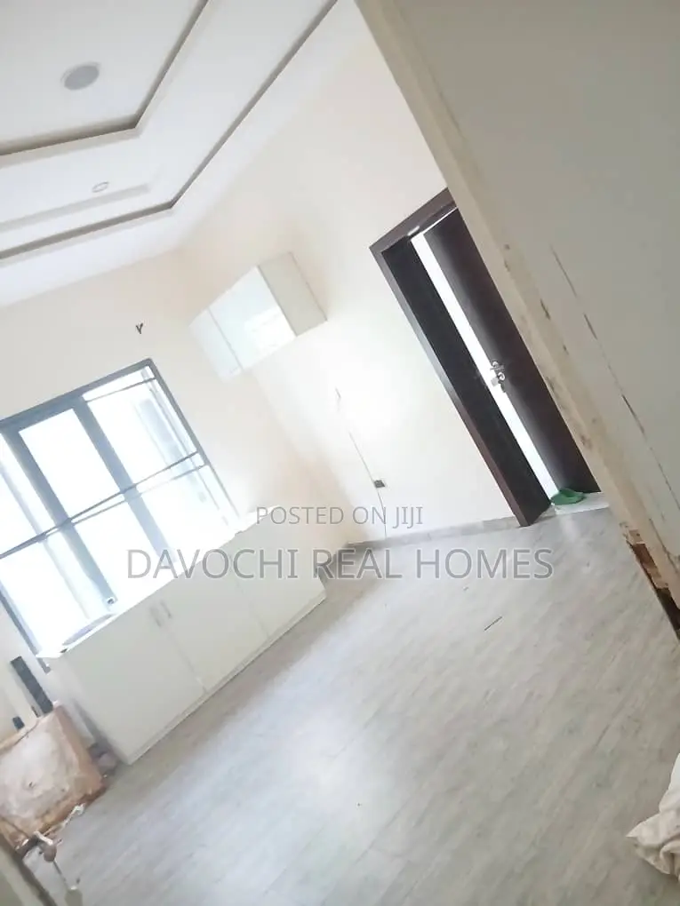 Mini Flat in Harris Drive, Lekki Phase 2 for rent