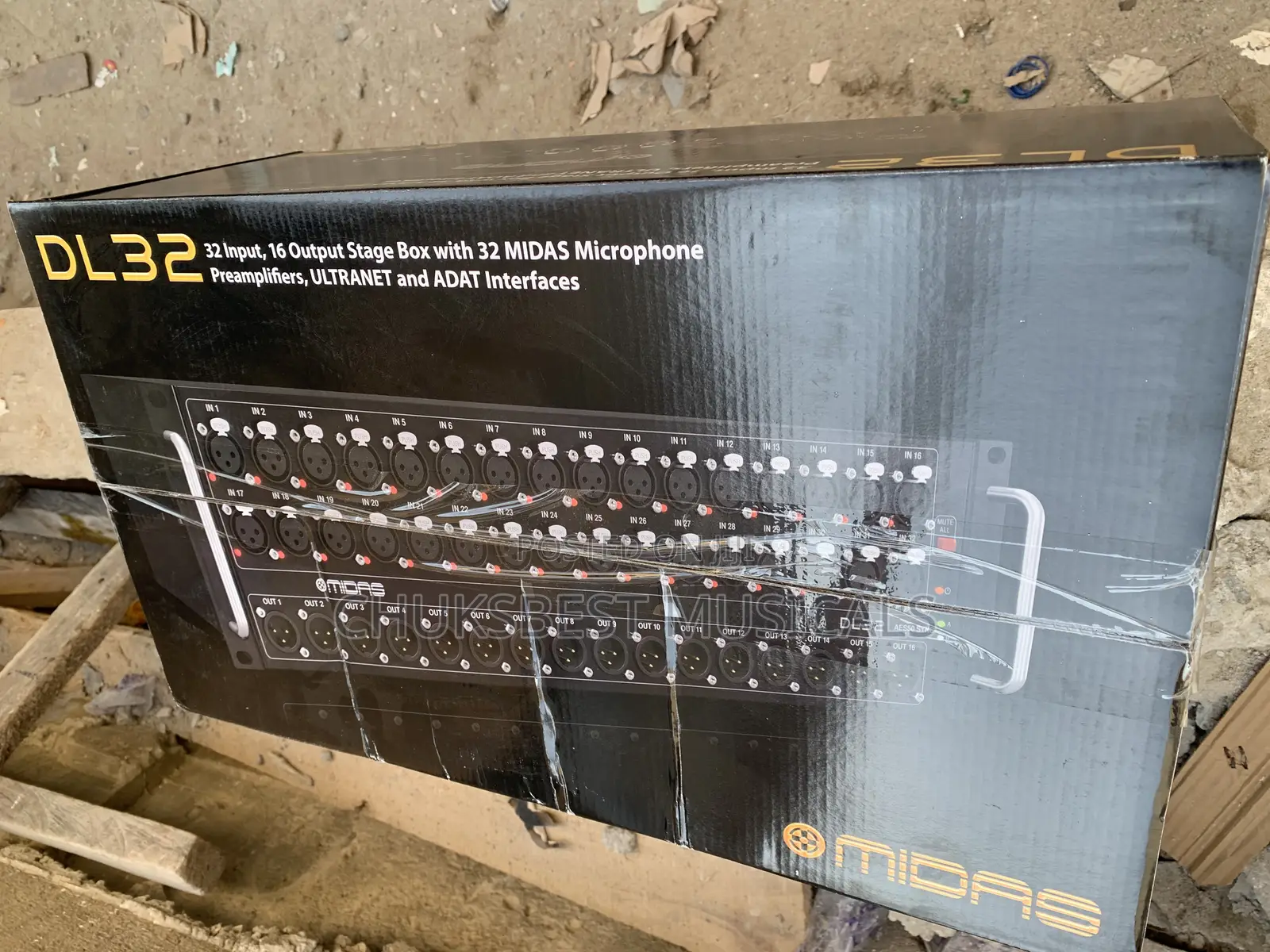 Midas Di32 Stage Box With 32 Midas Mic Preamps