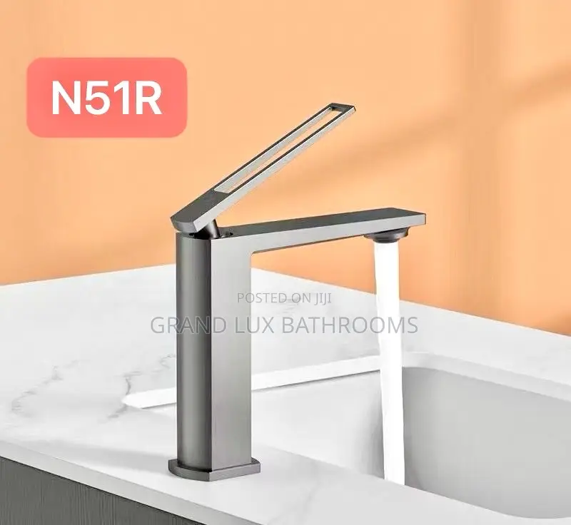 Modern Matte Black Bathroom Basin Faucet