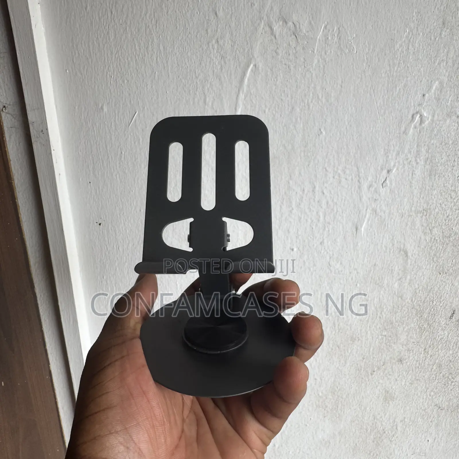 Foldable Rotating Metal Phone Stand