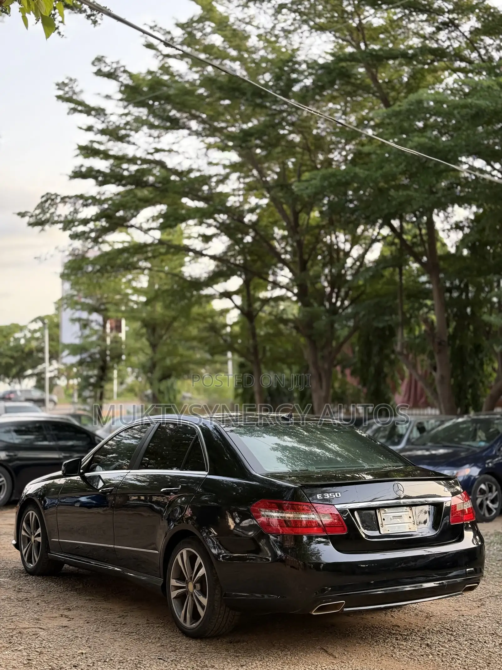 Mercedes-Benz E350 2011 Black