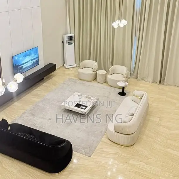 Luxury 4-bedroom Penthouse | Short Stay