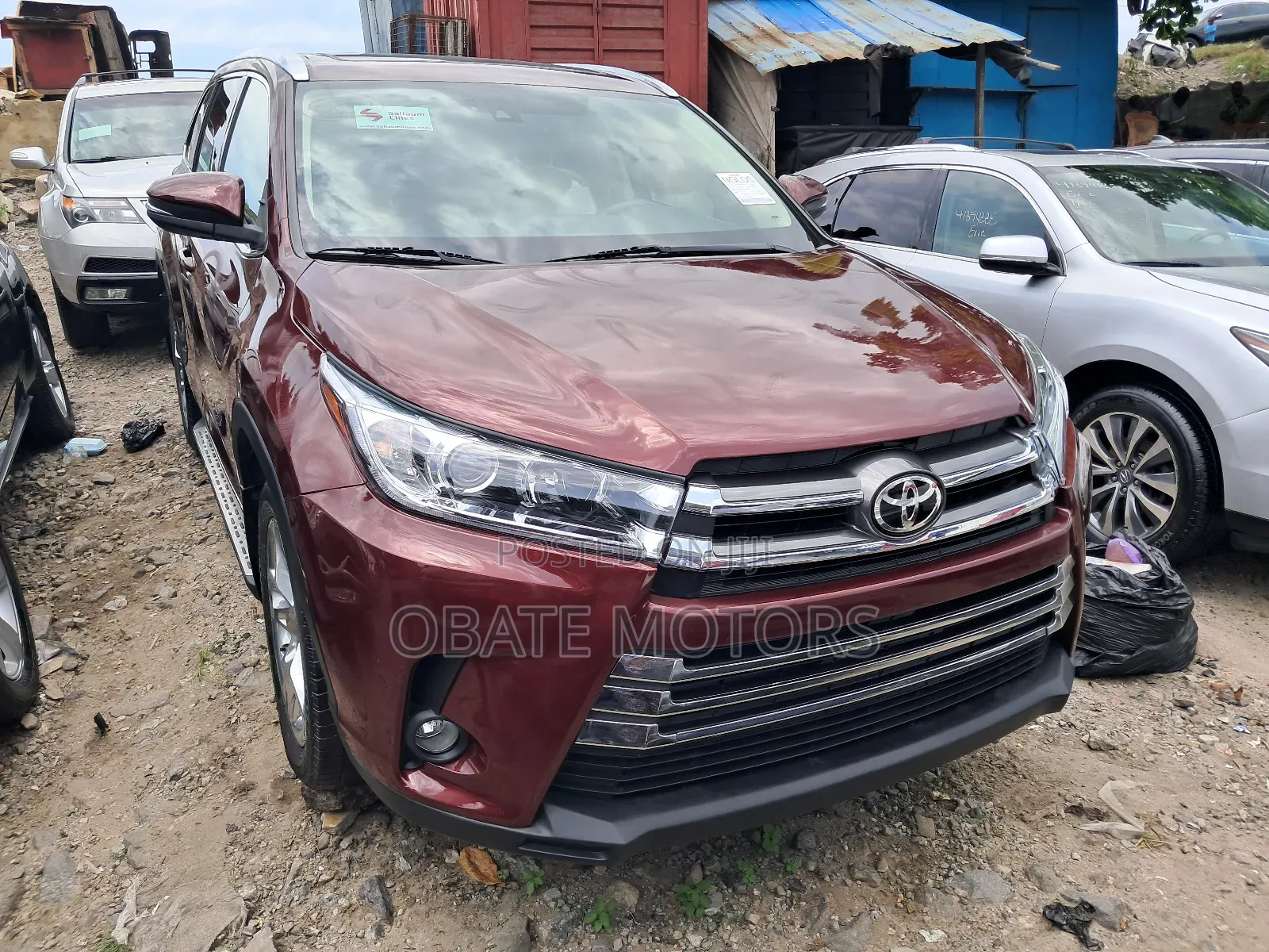 Toyota Highlander Limited V6 4x2 (3.5L 6cyl 6A) 2016 Red